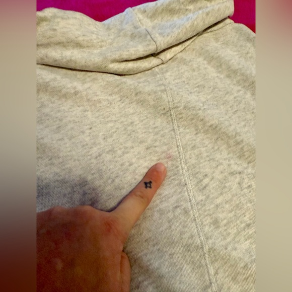 Pre-Loved Old Navy Cowl Neck Crop Sweater - Picture 8 of 8